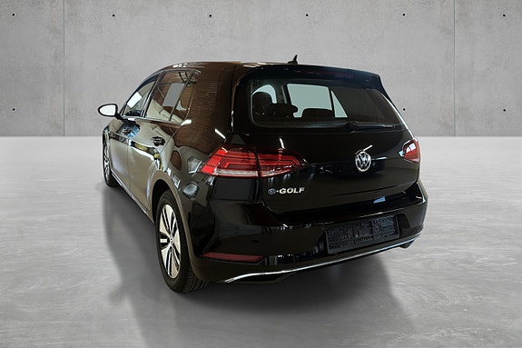Volkswagen e-Golf VII 7 of 24