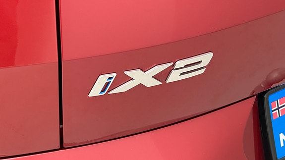 BMW iX2 5 of 30