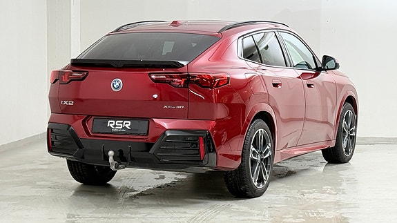 BMW iX2 29 of 30