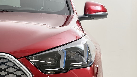 BMW iX2 8 of 30