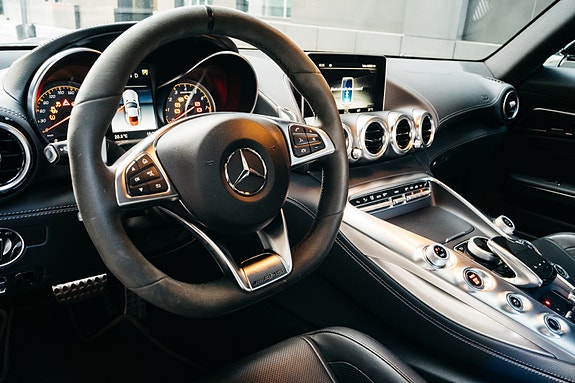 Mercedes-Benz AMG GT C 17 of 28