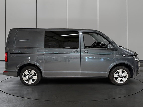 Volkswagen Transporter 6 of 30