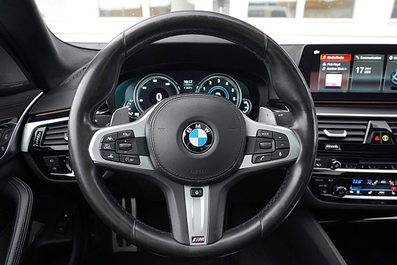BMW 530e 8 of 30