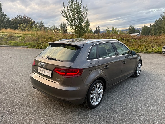 Audi A3 8 of 30