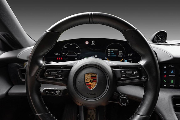 Porsche Taycan 4 25 of 30