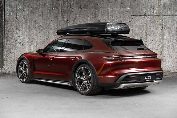 Porsche Taycan 4 8 of 30