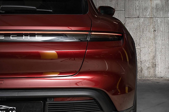 Porsche Taycan 4 4 of 30