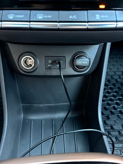 Hyundai IONIQ 21 of 22