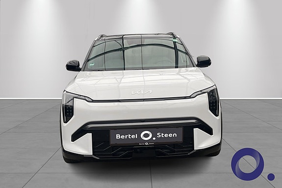 Kia EV3 8 of 18