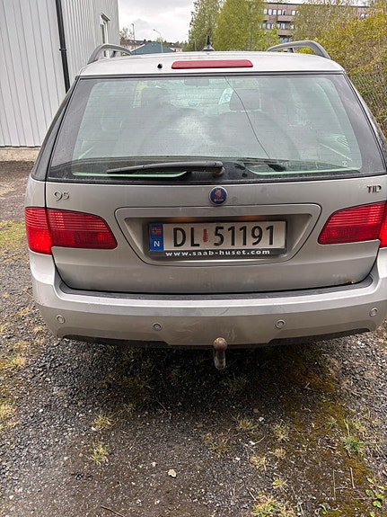 Saab 9-5 5 of 7