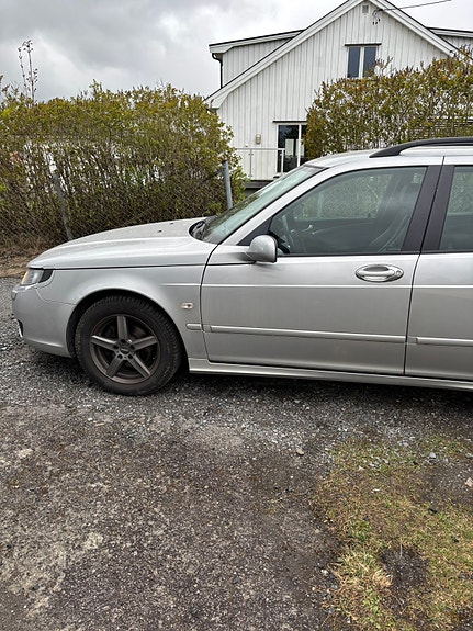 Saab 9-5 6 of 7