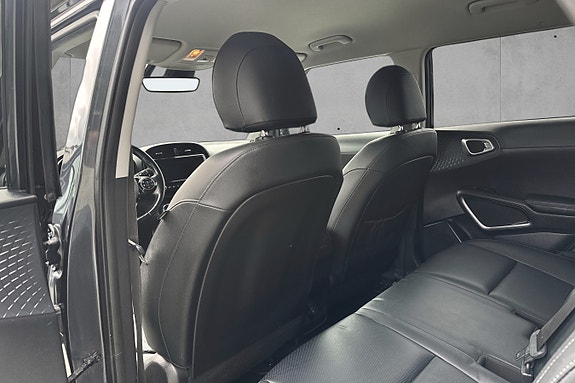 Kia e-Soul 12 of 20