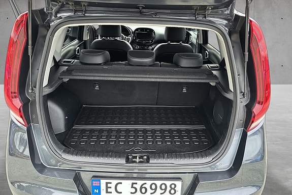 Kia e-Soul 13 of 20