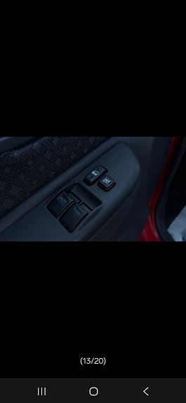 Toyota Yaris Verso 4 of 14