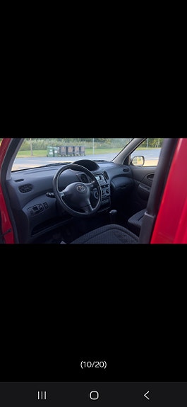 Toyota Yaris Verso 7 of 14