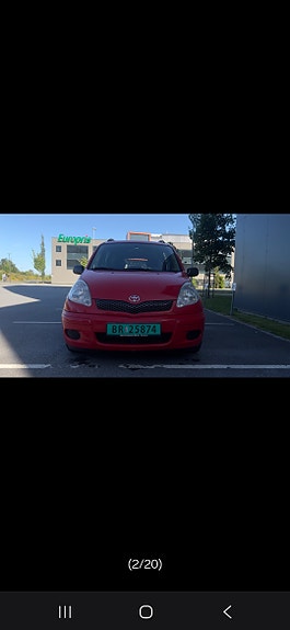 Toyota Yaris Verso 13 of 14