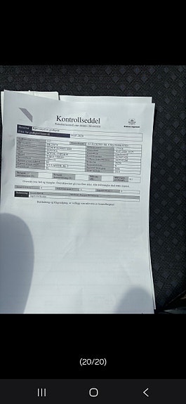 Toyota Yaris Verso 2 of 14