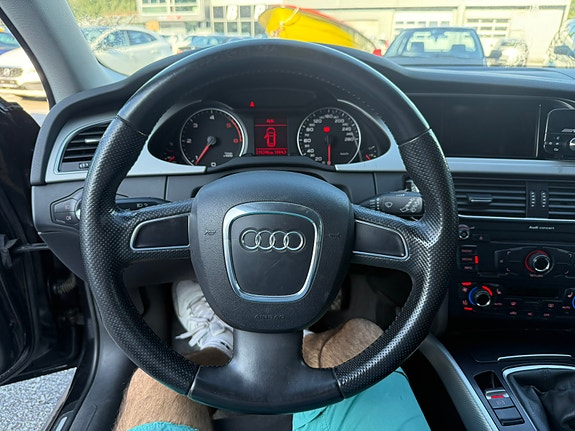 Audi A4 14 of 18