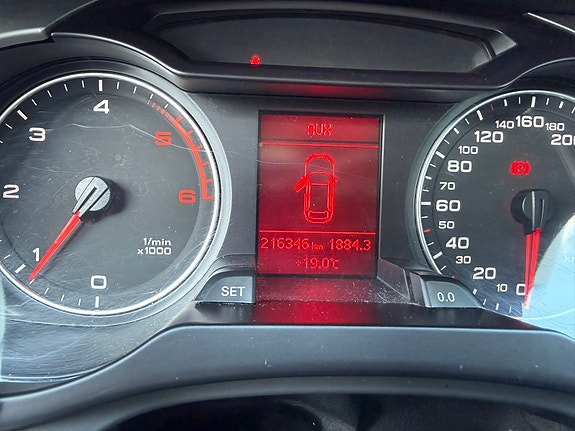 Audi A4 16 of 18