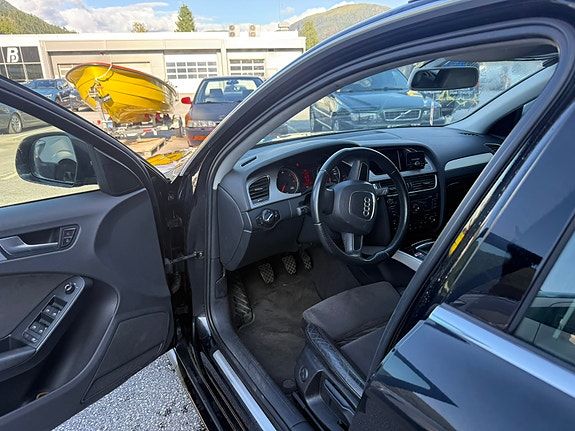 Audi A4 10 of 18
