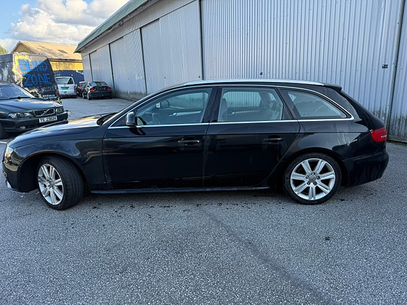 Audi A4 2 of 18