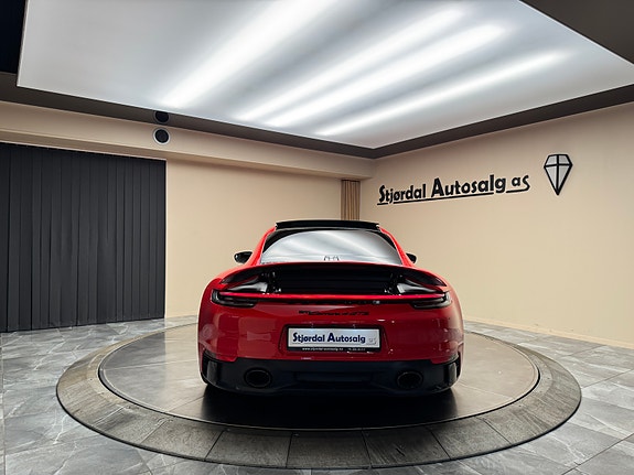 Porsche 911 4 of 30