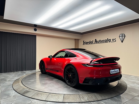 Porsche 911 3 of 30