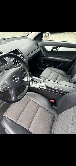 Mercedes-Benz C200 d 9 of 12
