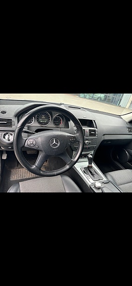 Mercedes-Benz C200 d 8 of 12