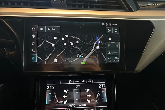 Audi e-tron 16 of 25