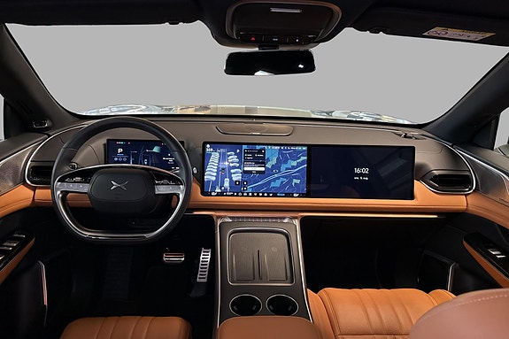XPeng G9 11 of 30