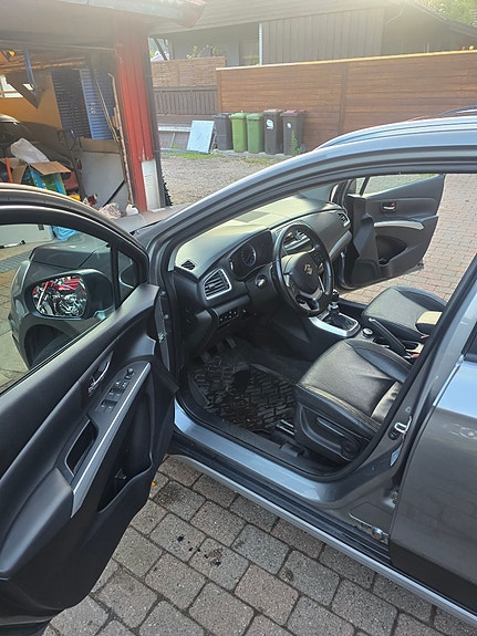Suzuki SX4 S-Cross 7 of 15