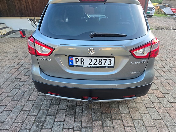 Suzuki SX4 S-Cross 14 of 15