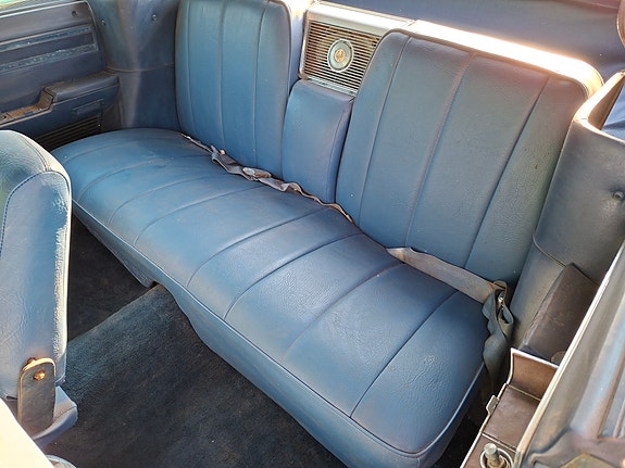 Chrysler Imperial 5 of 8