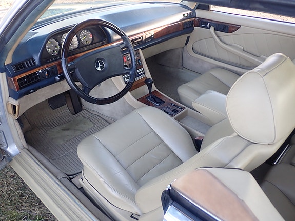 Mercedes-Benz 500 SEC 19 of 30