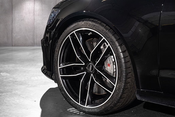 Audi RS6 5 of 10