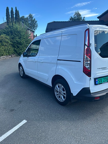 Ford Transit Connect 7 of 18