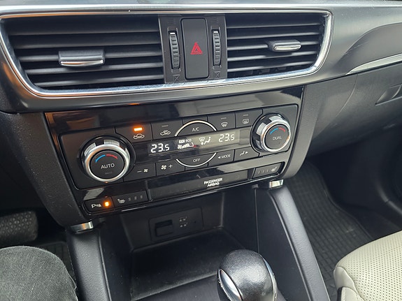 Mazda CX-5 9 of 28