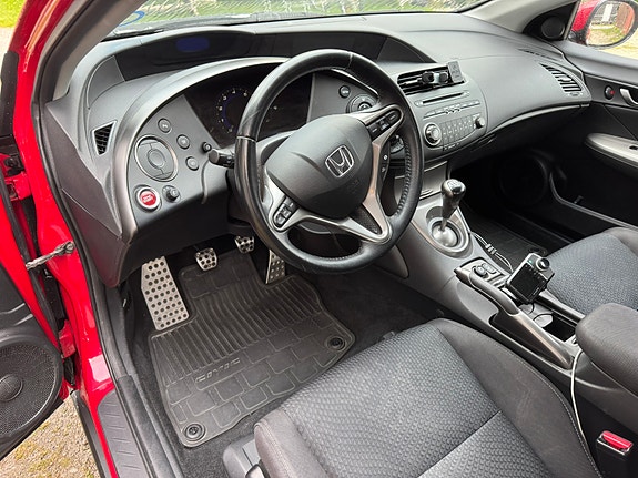 Honda Civic 10 of 24