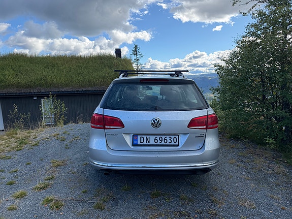 Volkswagen Passat 7 of 18