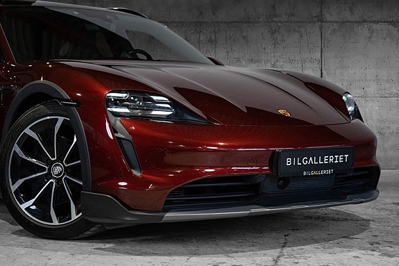 Porsche Taycan 4 2 of 29