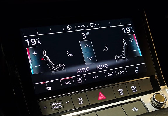 Audi e-tron Sportback 28 of 30
