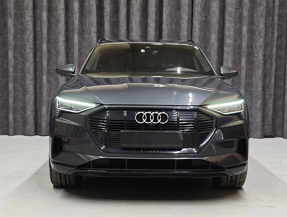 Audi e-tron Sportback 5 of 30