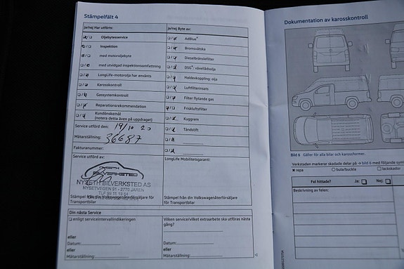 Volkswagen Multivan 27 of 30
