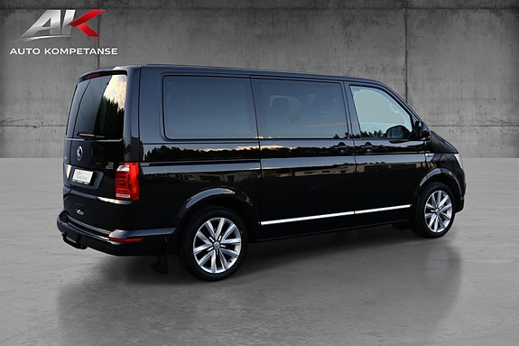 Volkswagen Multivan 9 of 30