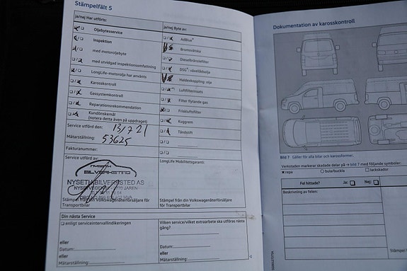 Volkswagen Multivan 28 of 30