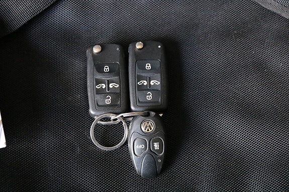 Volkswagen Multivan 23 of 30