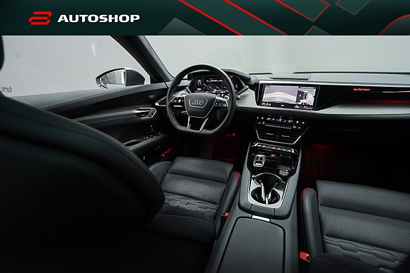 Audi e-tron GT 15 of 30