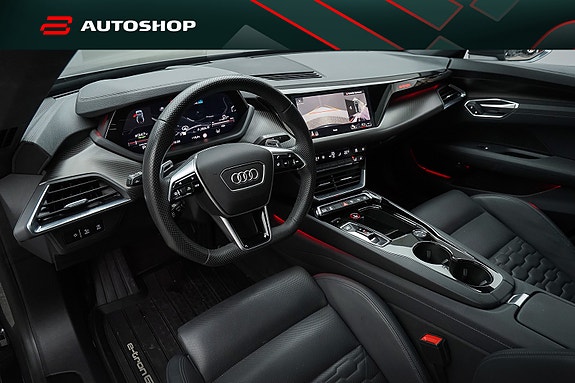 Audi e-tron GT 4 of 30