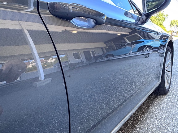 Volkswagen Passat 30 of 30